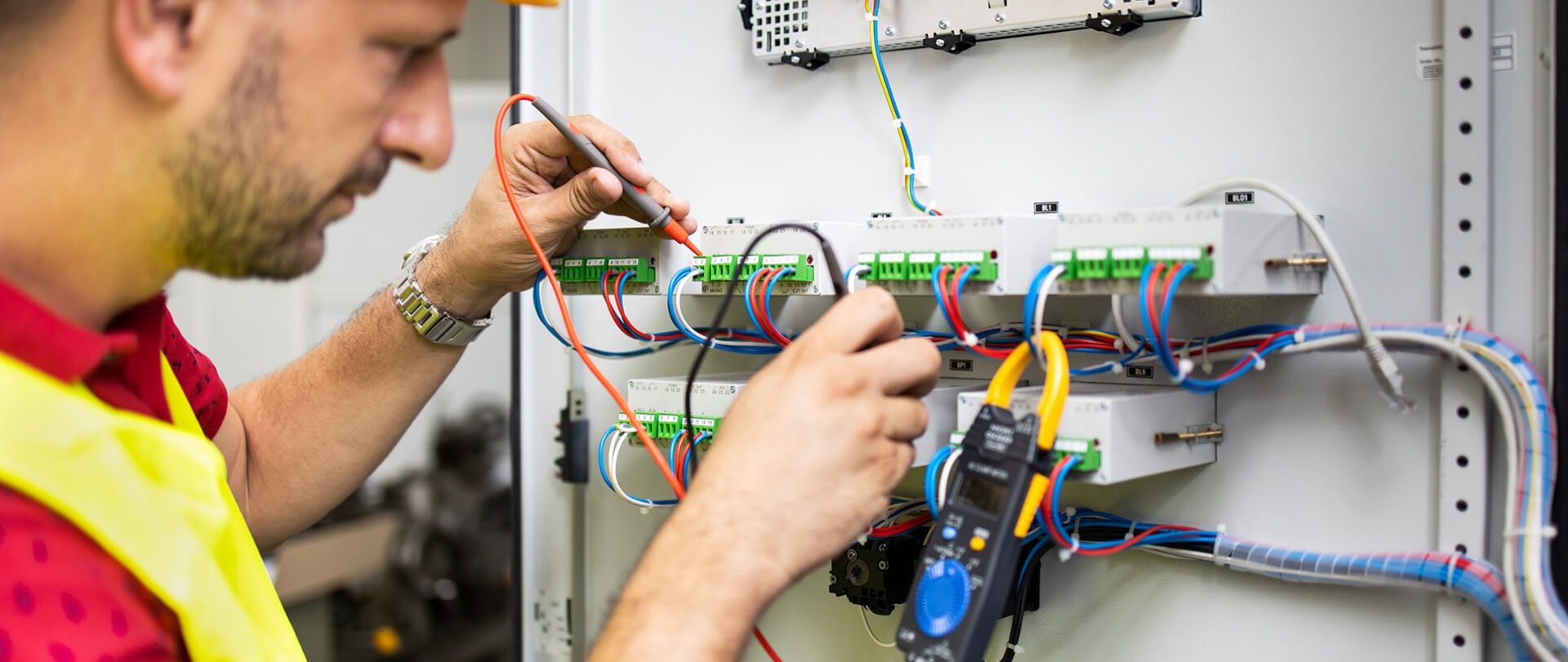 Service PAT testing and training Banner 1920 x 810 px