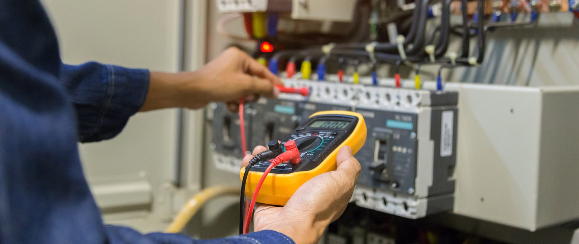 Service VDE Testing Banner 1920 x 810 px