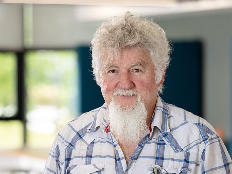 Colin 1 800 x 600 px