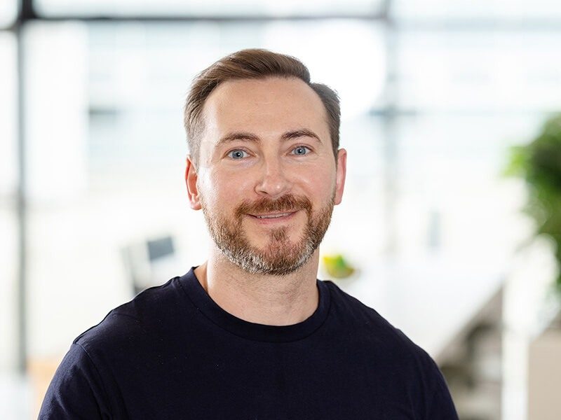 Lubo 1 800 x 600 px